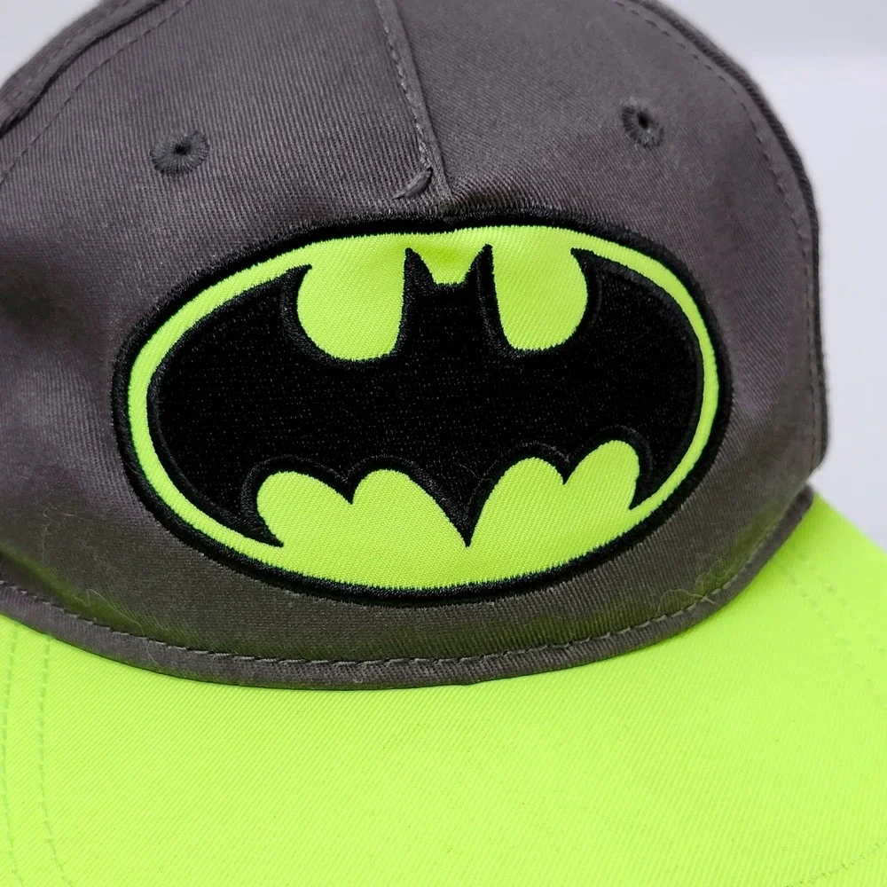 Batman Snapback Hat Youth OSFM Gray Neon Green Cap DC Comics‎ Superhero Movie